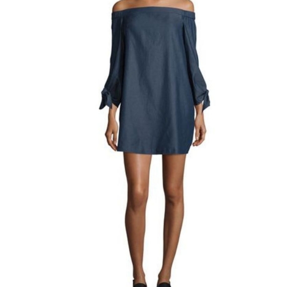 Tibi Off The Shoulder Chambray Mini Dress In Dark Blue Denim Size 4 NWOT'S - Picture 3 of 10
